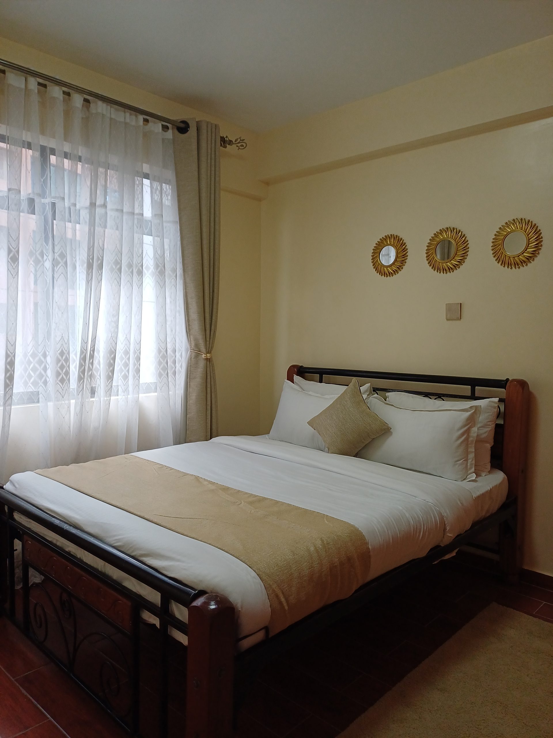 room-thumbnail